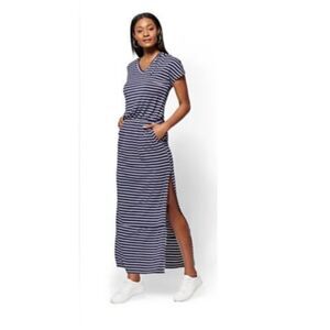 NY&Co. Blue/ White Striped Hoodie Maxi Dress Size Large